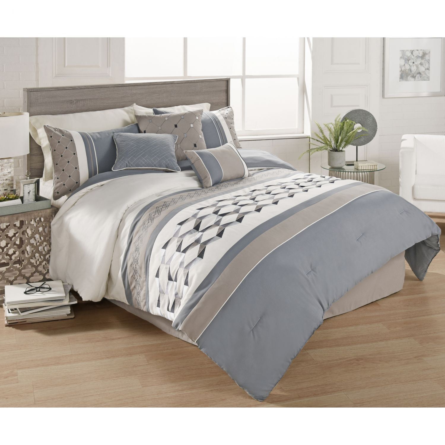 Bailey 7 Piece King Comforter Set | 78820 | HALLMART COLLECTIBLES | AFW