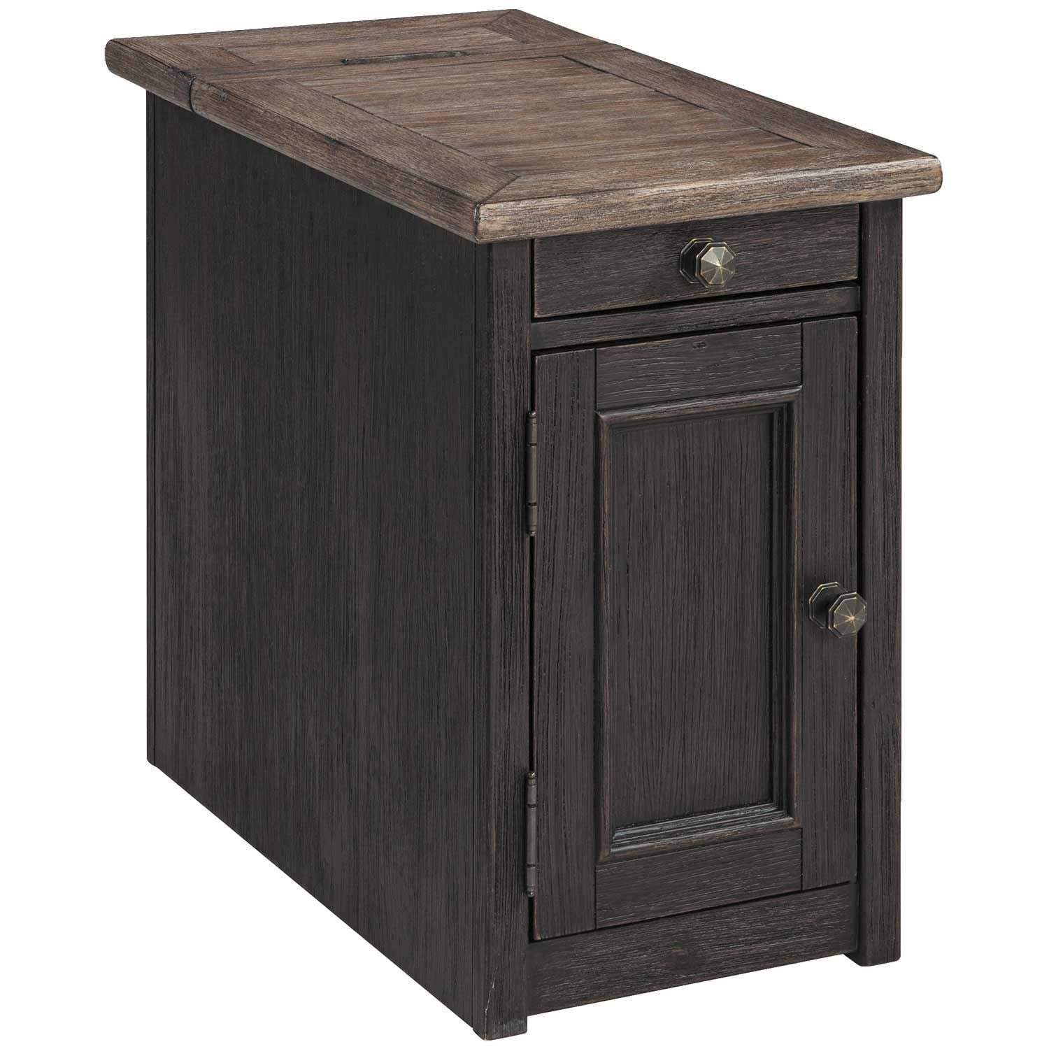 Tyler Creek Chairside End Table | T736-7 | AFW.com