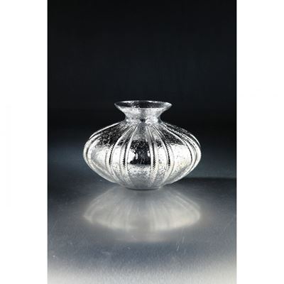 Picture of Black Glass Round Vase