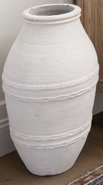 Picture of Rallas Floor Vase Medium
