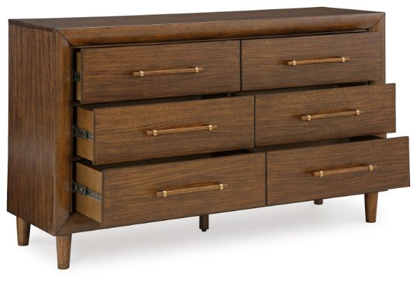 Lyncott Dresser, Brown